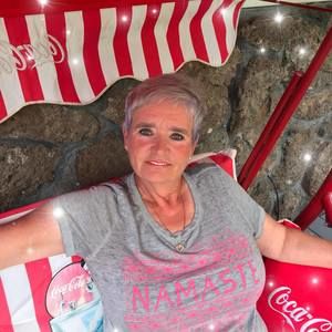 Meet your Posher, Renate